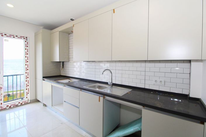 Image No.13-Appartement de 2 chambres à vendre à Küçükçekmece