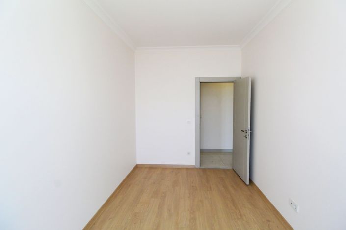 Image No.17-Appartement de 2 chambres à vendre à Küçükçekmece