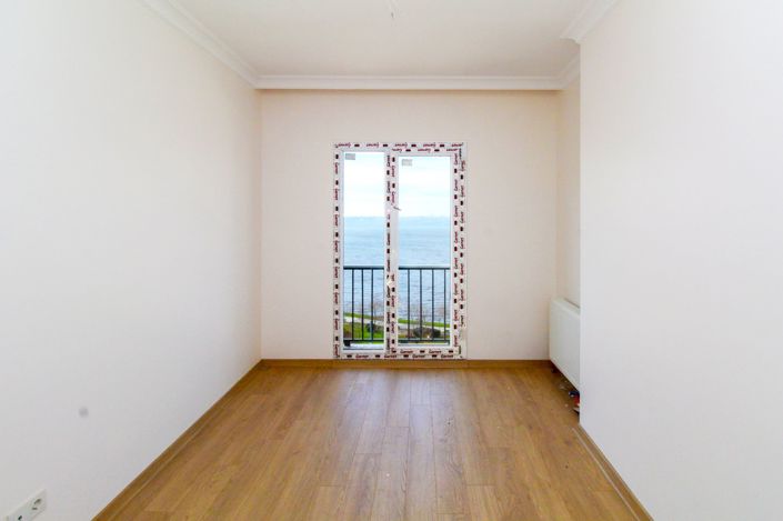 Image No.16-Appartement de 3 chambres à vendre à Küçükçekmece