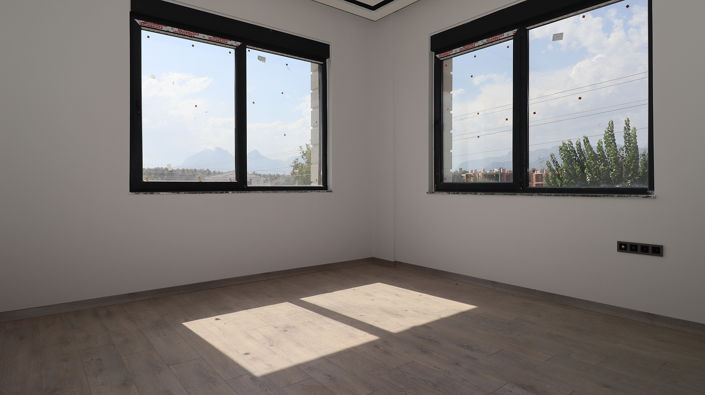 Image No.21-4 Bed House/Villa for sale