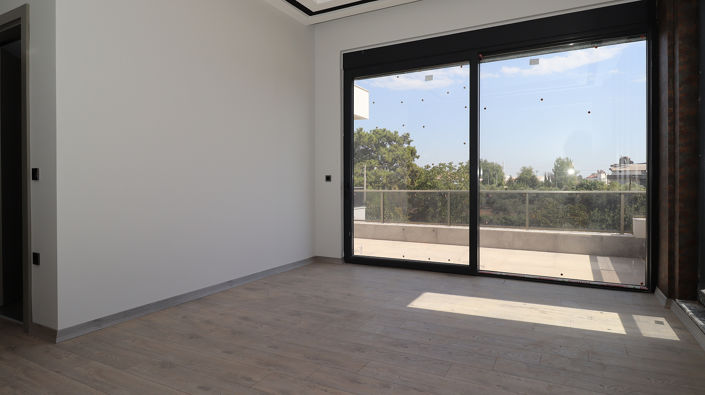 Image No.28-4 Bed House/Villa for sale