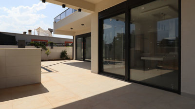Exterior 6