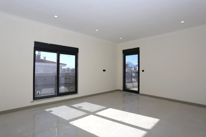 Image No.22-1 Bed Apartment for sale