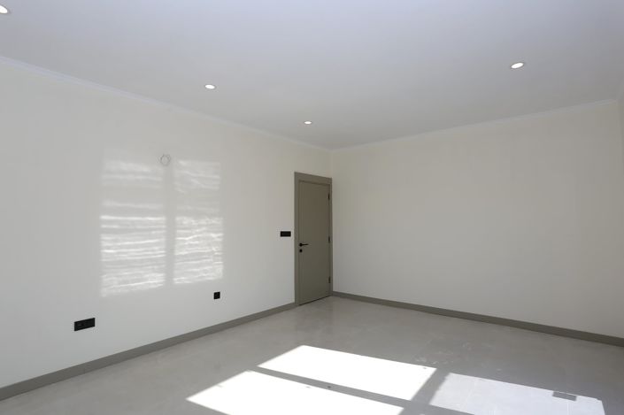 Image No.23-1 Bed Apartment for sale