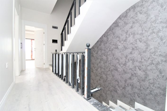 Image No.13-5 Bed House/Villa for sale