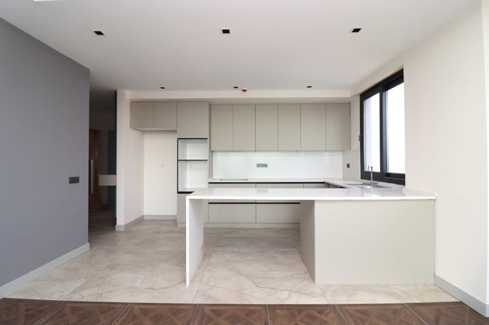 Image No.14-1 Bed Apartment for sale
