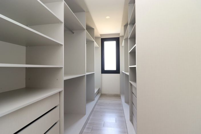 Image No.20-1 Bed Apartment for sale