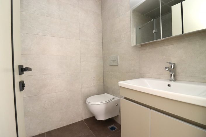 Image No.21-1 Bed Apartment for sale