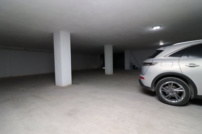 Exterior 8