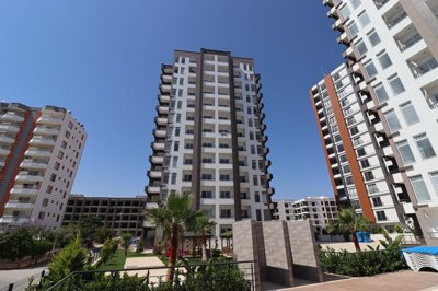 Exterior 4
