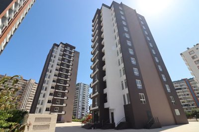 Exterior 6