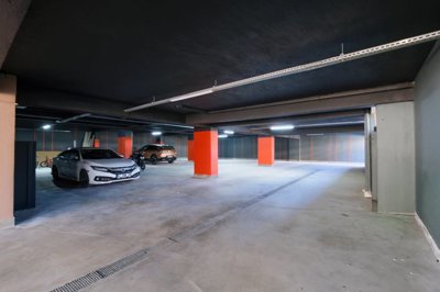 Exterior 8
