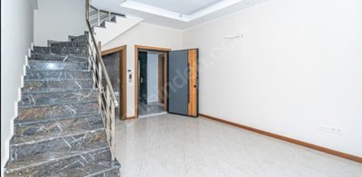 Interior 1