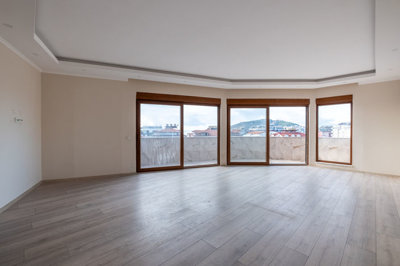 Interior 3