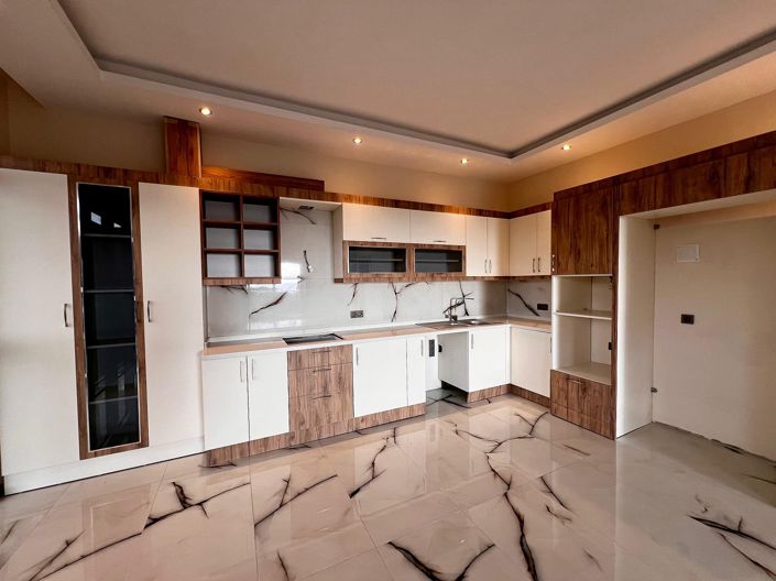 Image No.24-2 Bed Apartment for sale