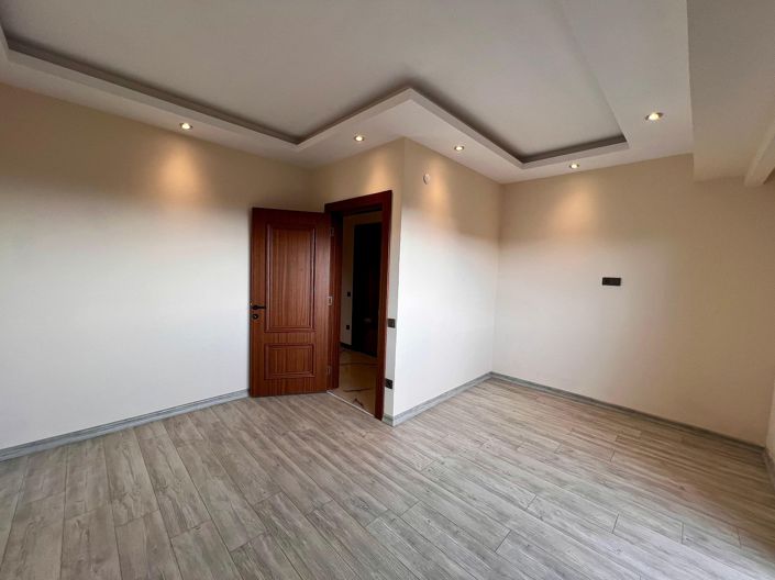 Image No.27-2 Bed Apartment for sale