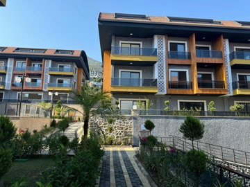 Exterior 7