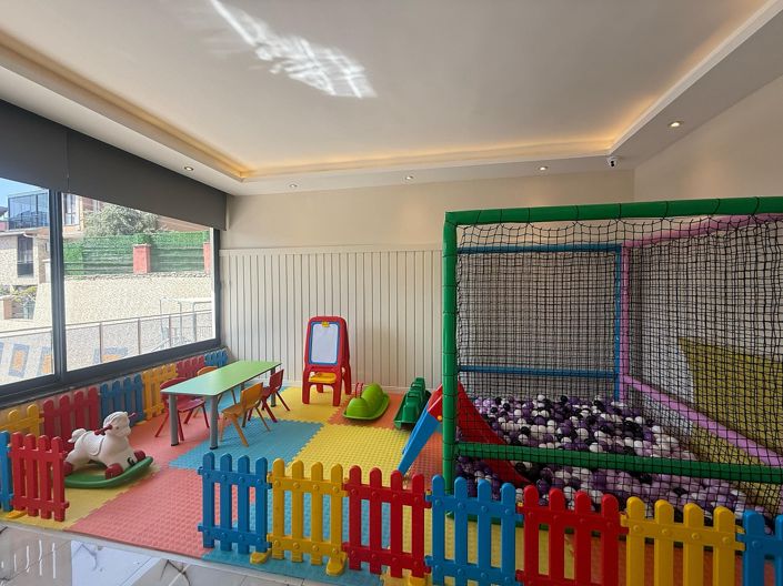 Image No.13-Appartement de 2 chambres à vendre à Büyükhasbahçe