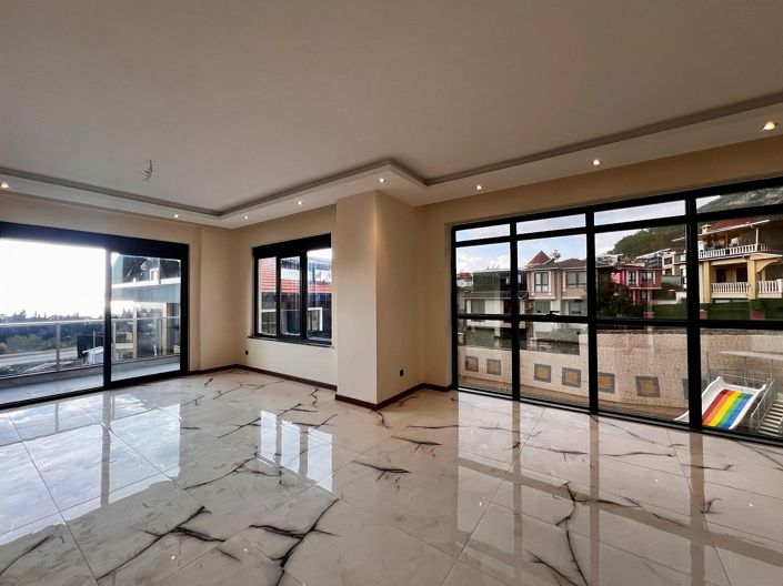 Image No.19-3 Bed Apartment for sale