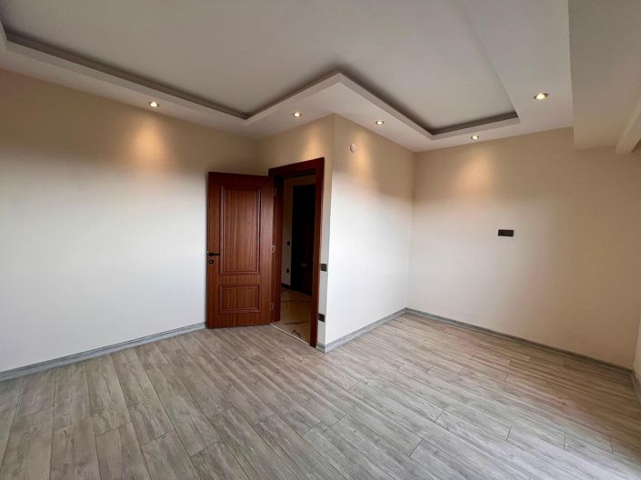 Image No.27-3 Bed Apartment for sale