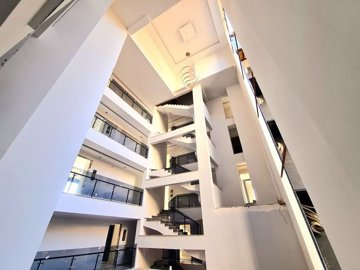 Exterior 9
