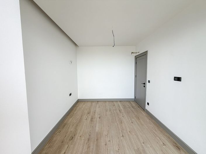 Image No.12-1 Bed Apartment for sale
