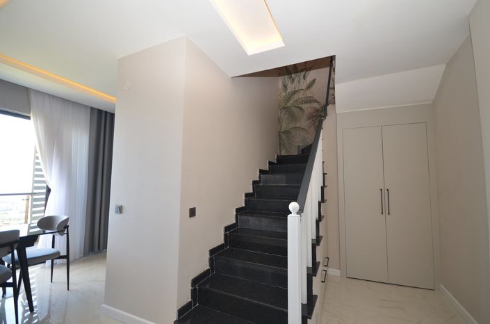 Image No.21-3 Bed Apartment for sale