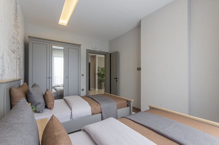 Image No.43-4 Bed Apartment for sale