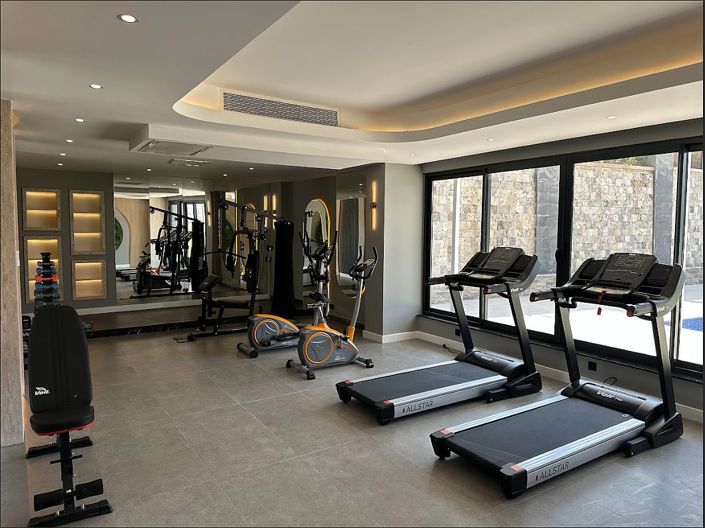 Image No.18-4 Bed Apartment for sale