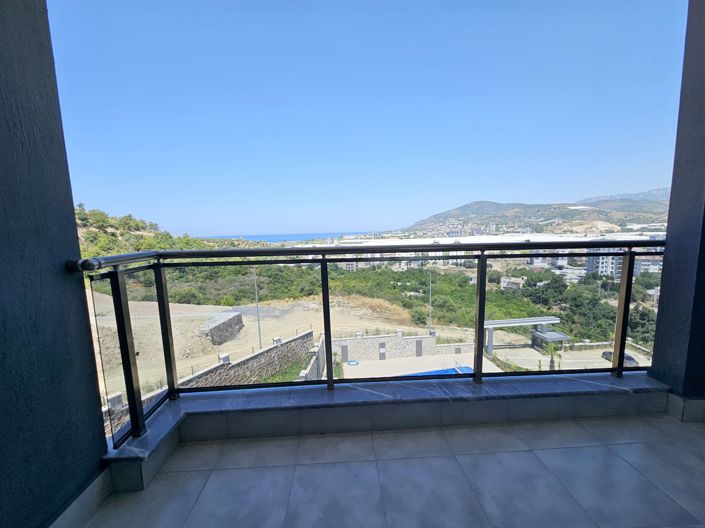 Image No.38-4 Bed Apartment for sale