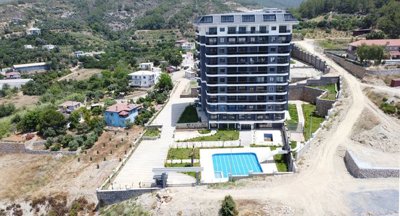 Exterior 4