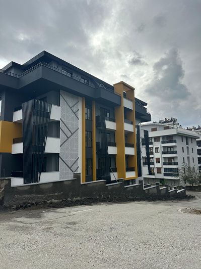 Image No.12-2 Bed Apartment for sale