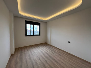 Interior 3