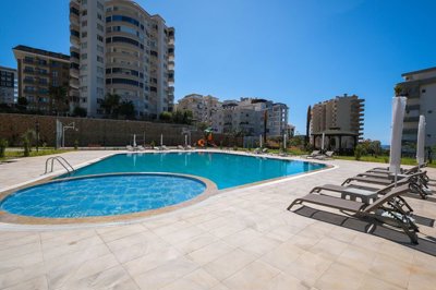 Exterior 9