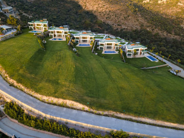 Exterior 8