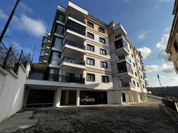 Exterior 3