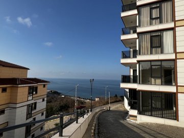 Exterior 8
