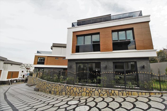 Image No.5-Maison / Villa de 5 chambres à vendre à Basaksehir