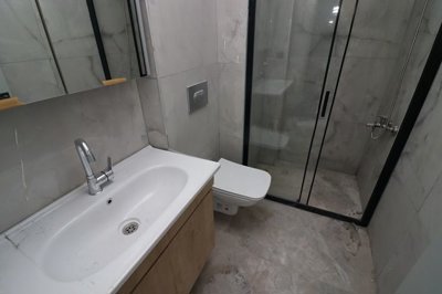 Interior 9