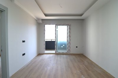Interior 4