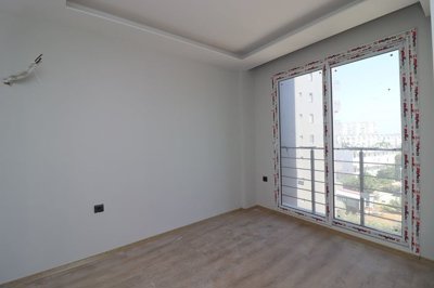 Interior 5