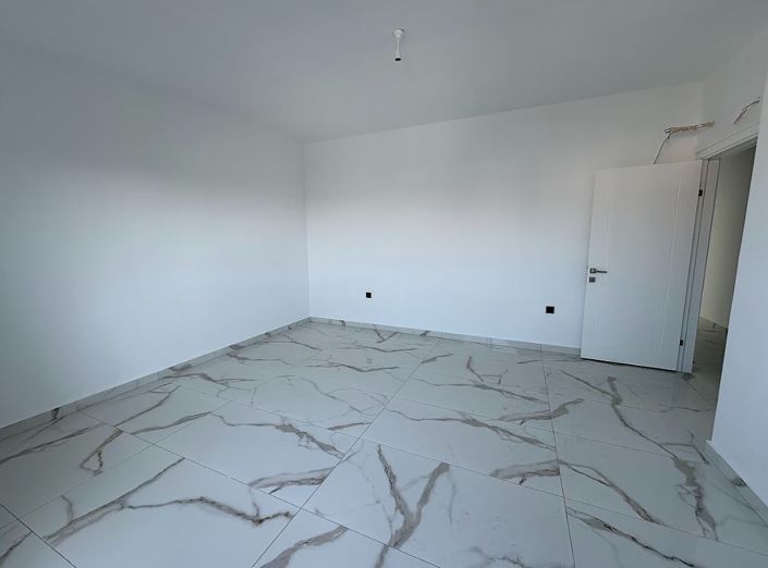 Image No.22-1 Bed Apartment for sale