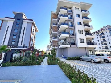 Exterior 8