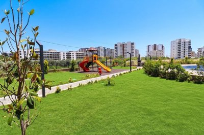 Exterior 11