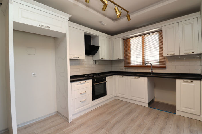 Image No.13-2 Bed Apartment for sale