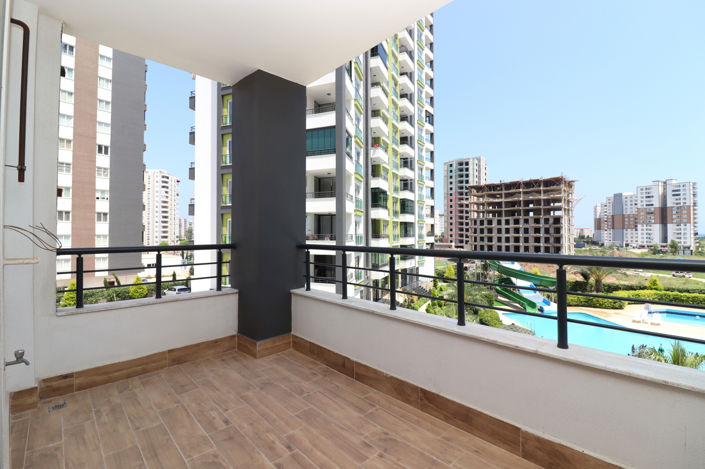 Image No.24-2 Bed Apartment for sale