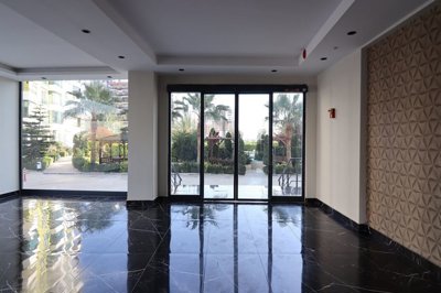 Exterior 8