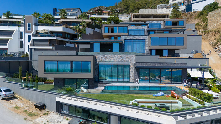 Image No.2-4 Bed House/Villa for sale