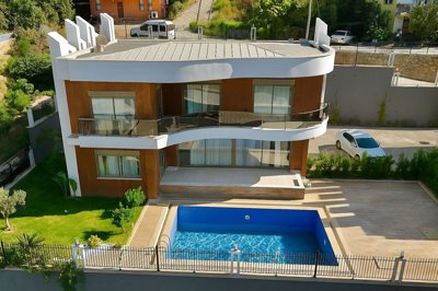 Exterior 7