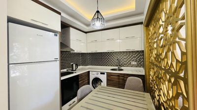 Interior 4